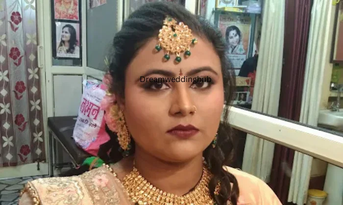 Raj Hansh Beauty parlour